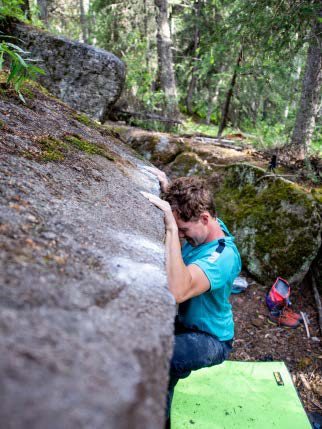 Bonsai Boulders bouldering